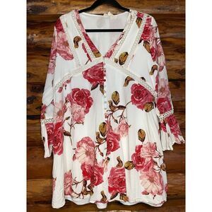 Entro Red Floral Lined‎ Dress Size Medium